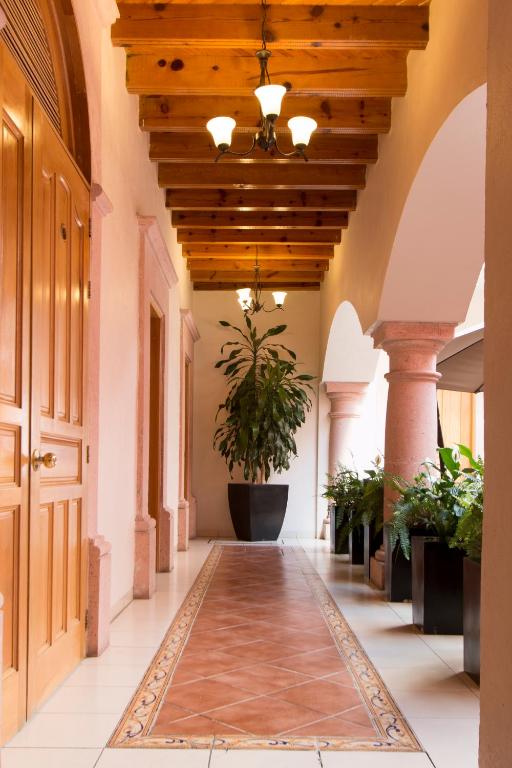 Hotel Rio Queretaro photo