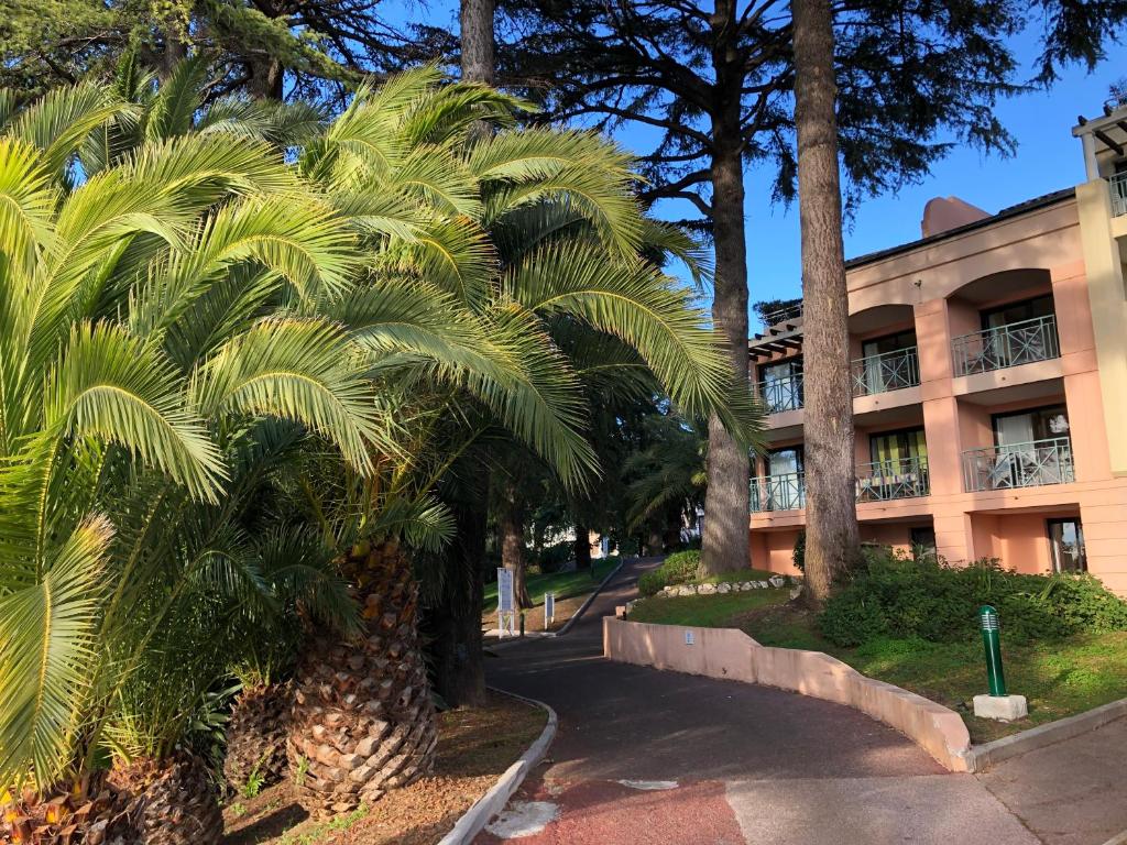 Flo & Rose Azur - Duplex vue mer terrasses piscine jardins parking - 4