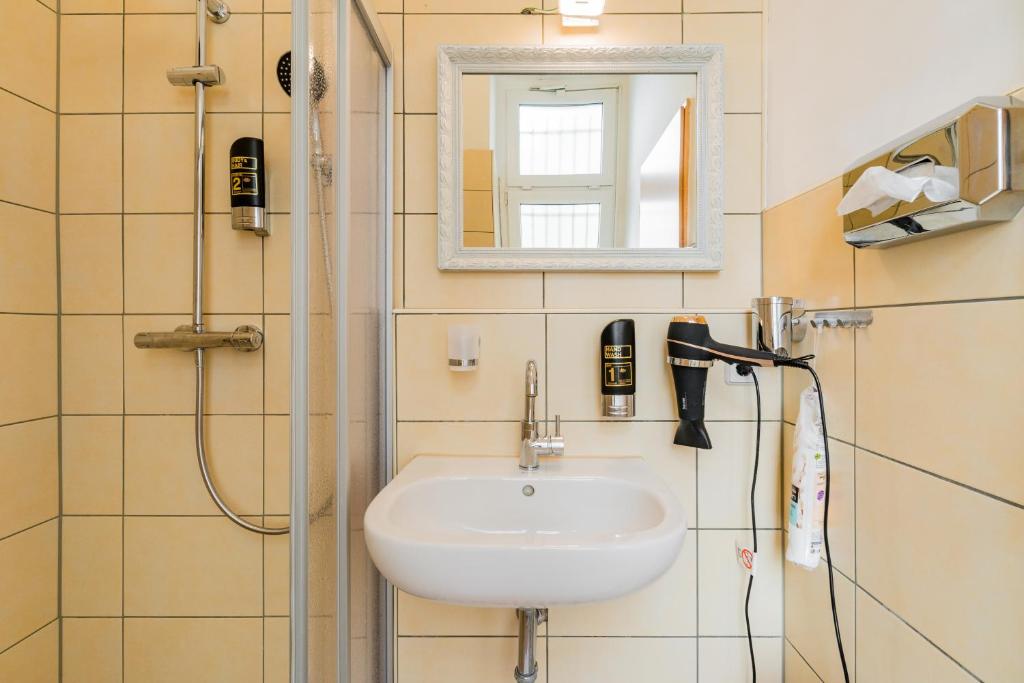 Parlamento Rooms — Hotel in Berlin