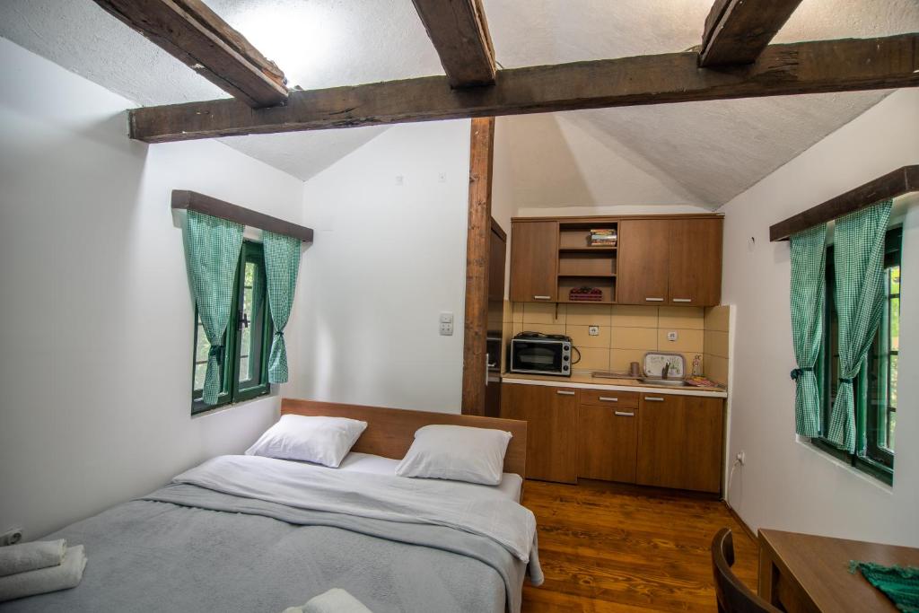 Lodge Morava - 2