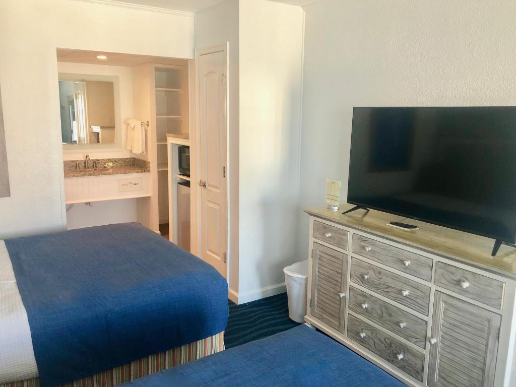 Beach View Hotel photo