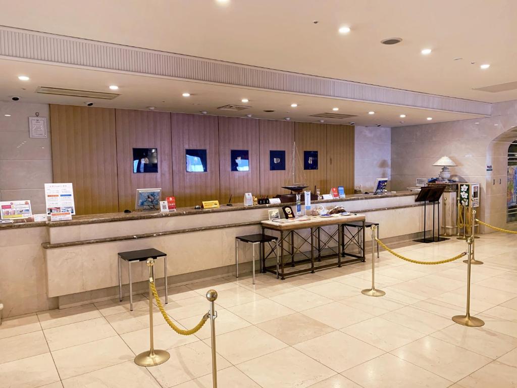 Highly reviewed check-in/out