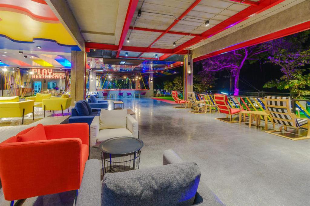 Shared lounge/TV area, Play Phala Beach Rayong in Rayong