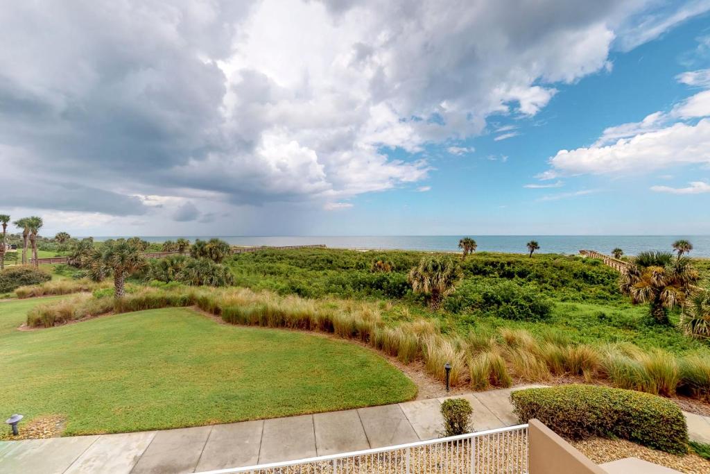 Surf Club Condos — Hotel in Palm Coast (FL)
