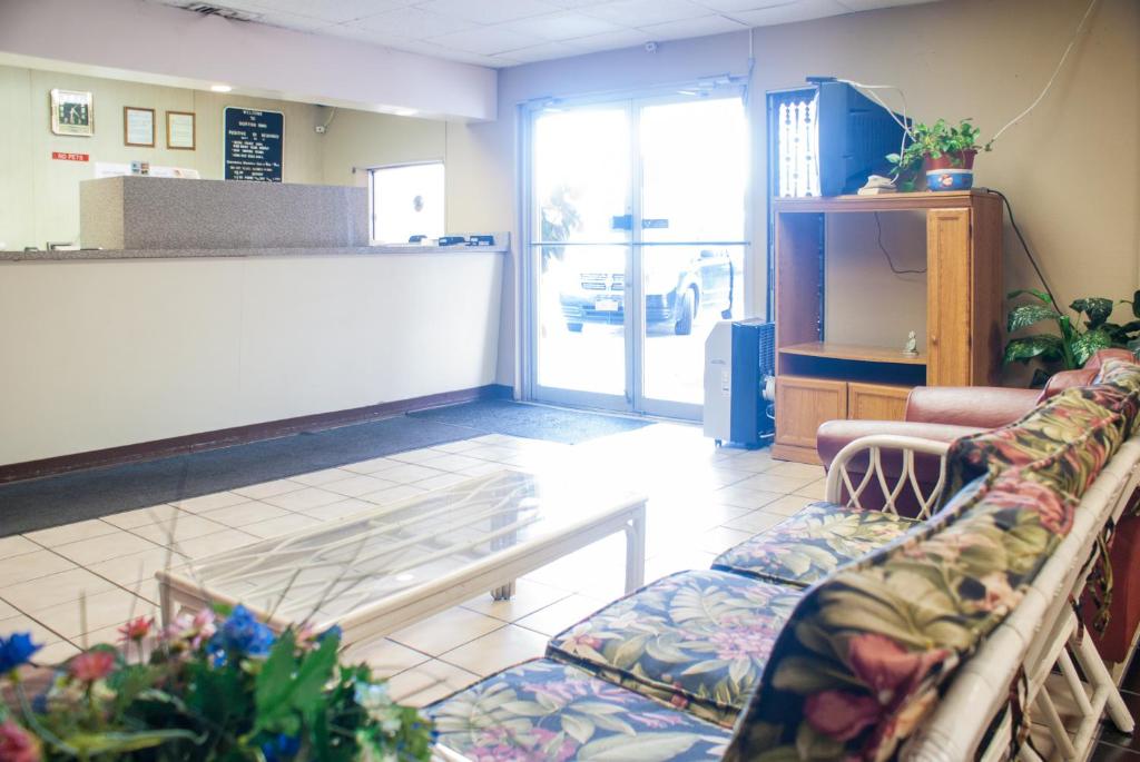 Lobby, Scottish Inn Downtown Jacksonville in Jacksonville (FL)