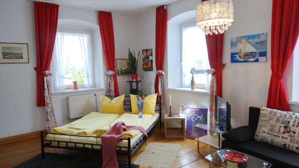 Nussdorfer Hof photo