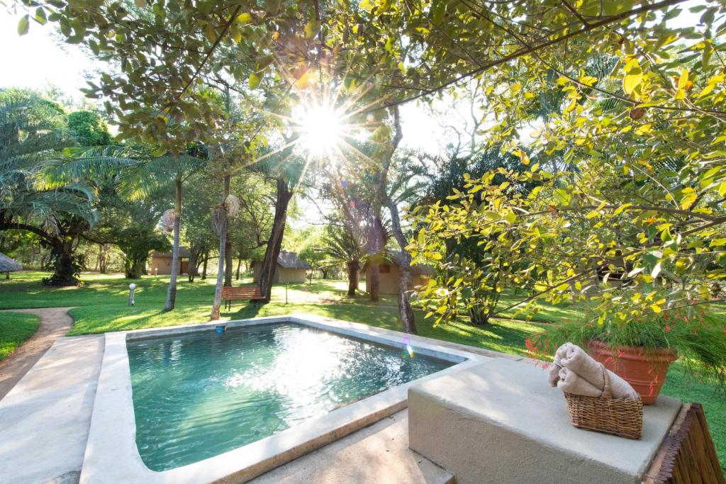 Shumba Safaris Bush Camp photo