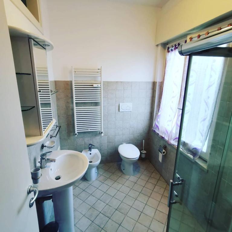 Ai Giardini Rooms -vicino Ospedale Borgo Trento e centro storico - 5