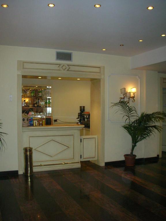 Bar/lounge