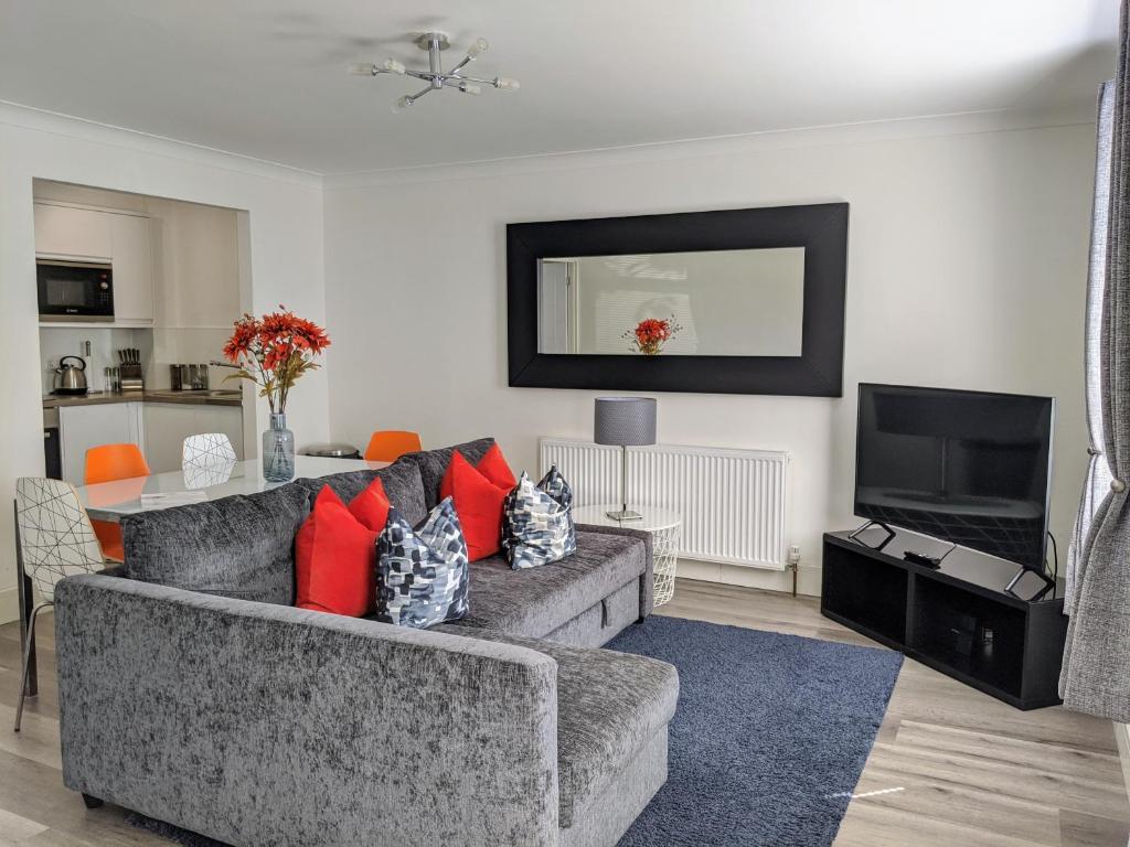 Saffron Court Apartment 06, High Wycombe photo 2