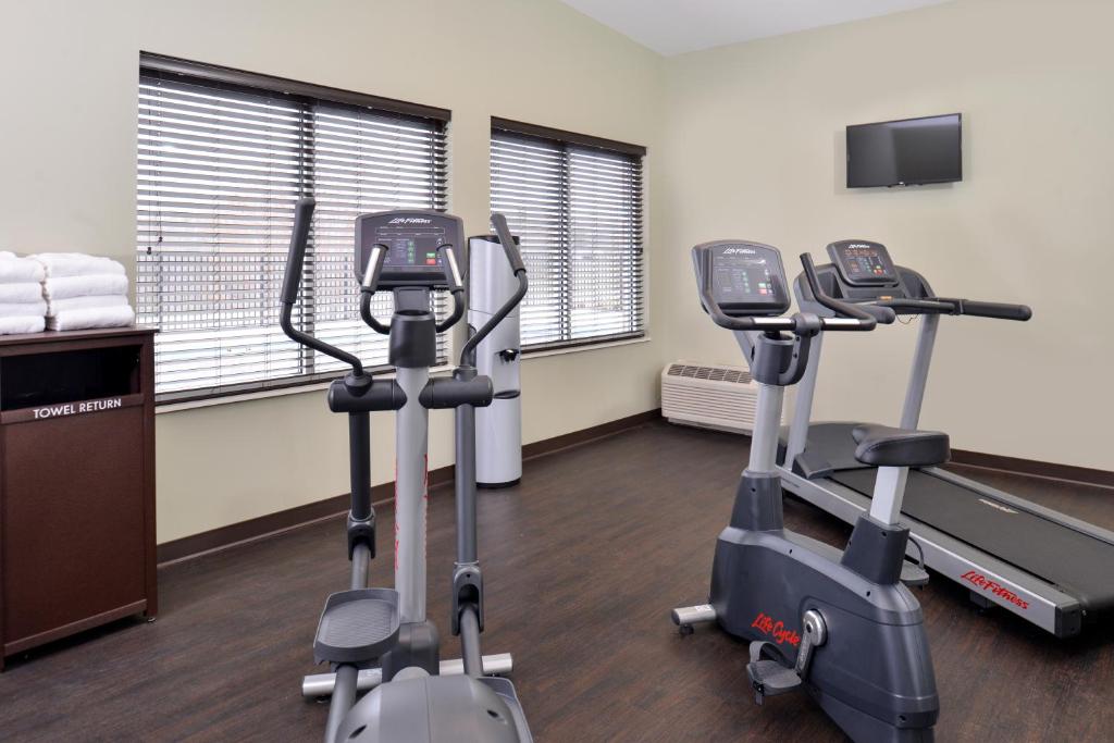 Appomattox Inn and Suites photo