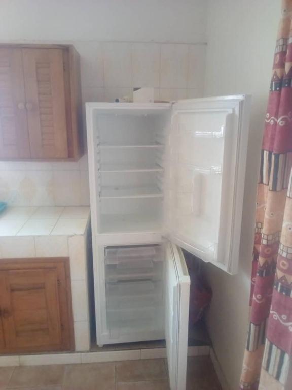 AkunaMatata, Nianing