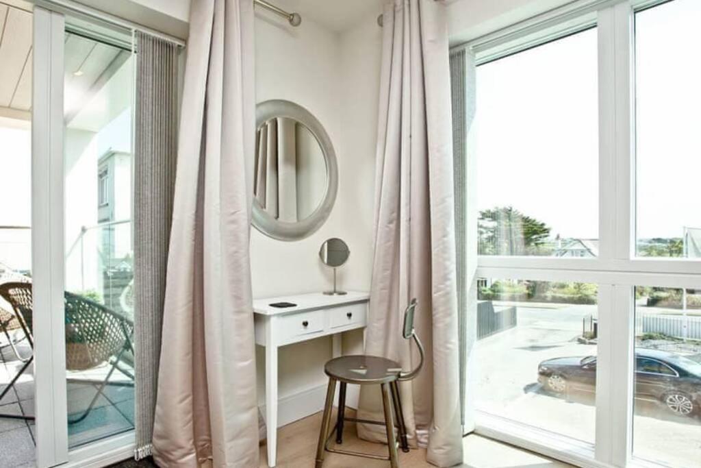 Fistral Two-Bed Apartment, Pentire photo 5
