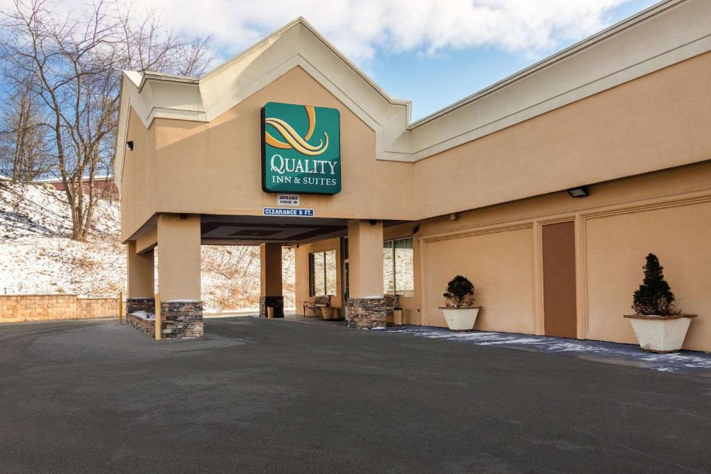Quality Inn & Suites, Indiana