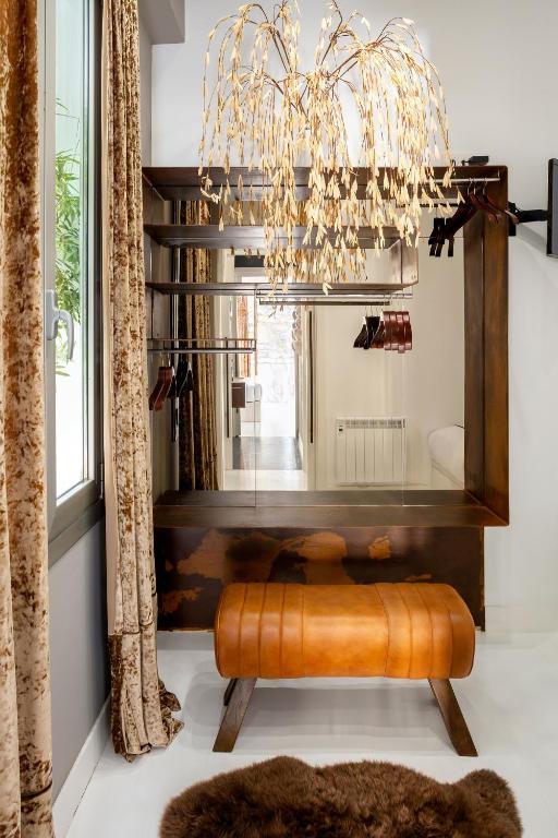 Spectacular by Sebastiana Group - 4