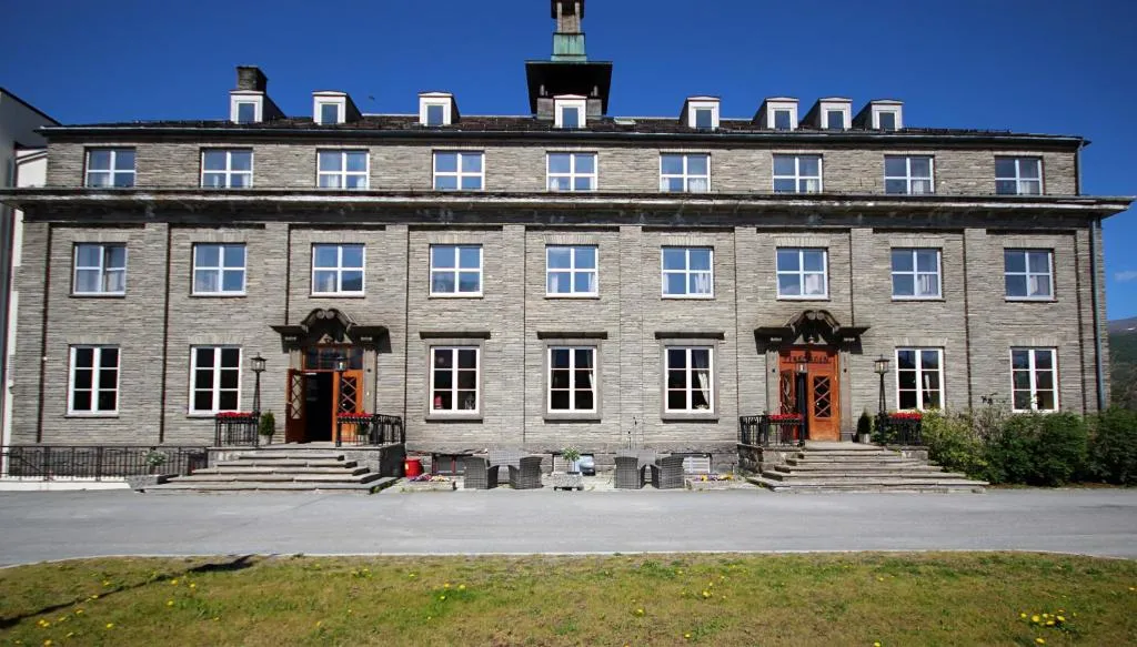 Oppdal Turisthotell, hotel in Oppdal