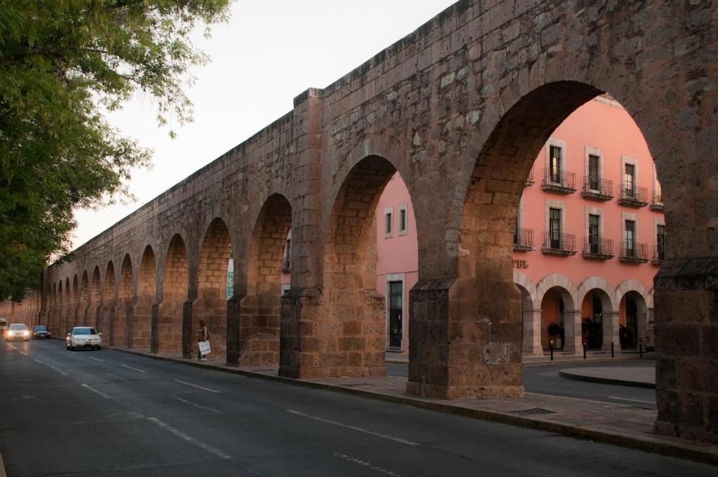 Vista Express Morelia Photo 26