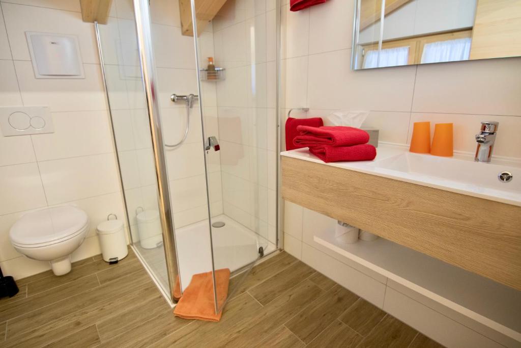 Element Chalets photo