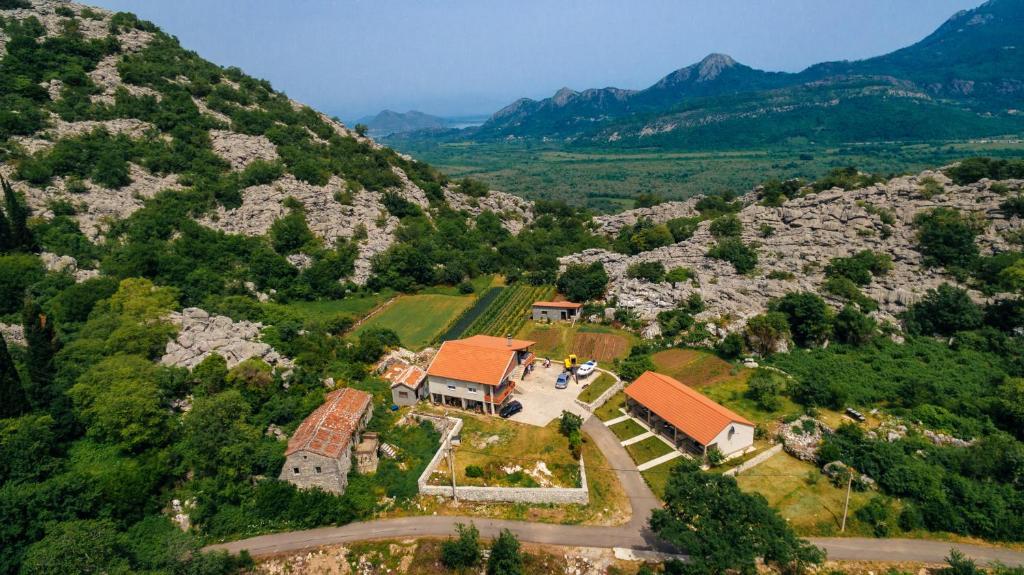 Apartments EcoNature, Virpazar