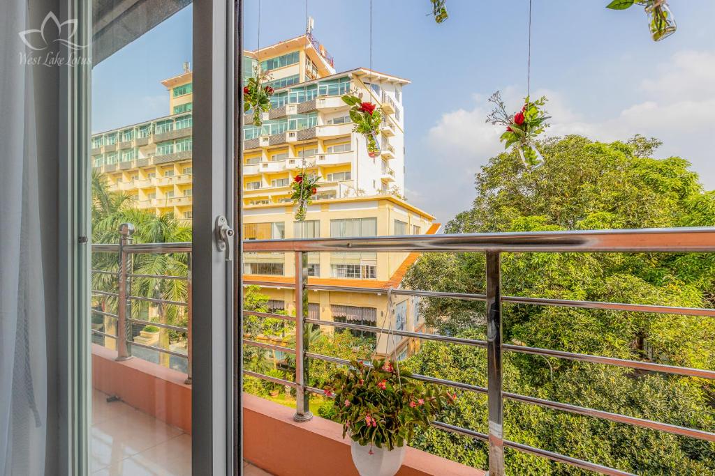 The Lakeview – West Lake Lotus Apartments The Lakeview – West Lake Lotus Apartments