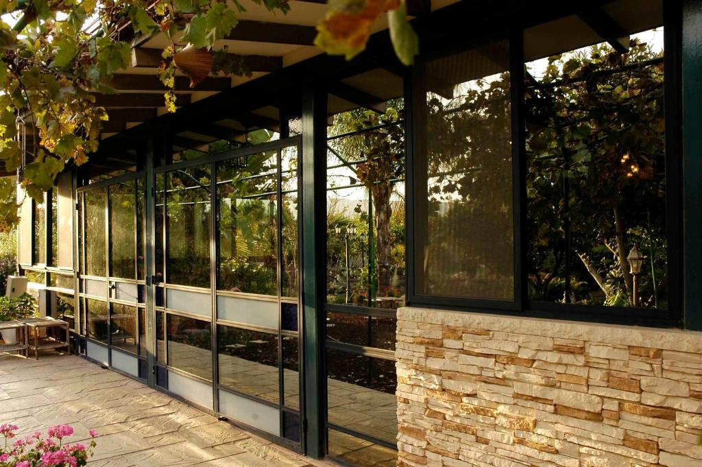 Restaurant, Arbel Guest House Shavit Family in Tiberias