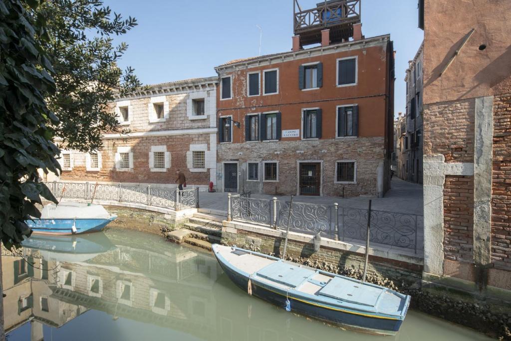 Apartments in San Marco with Canal View photo