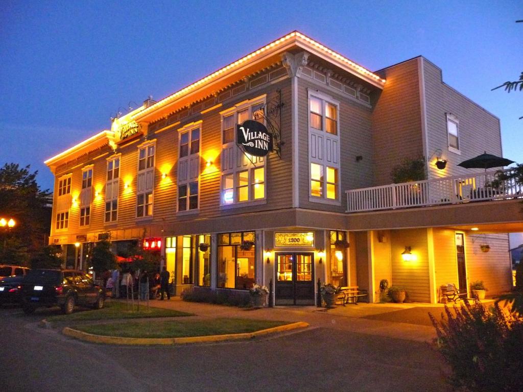 Fairhaven Village Inn photo