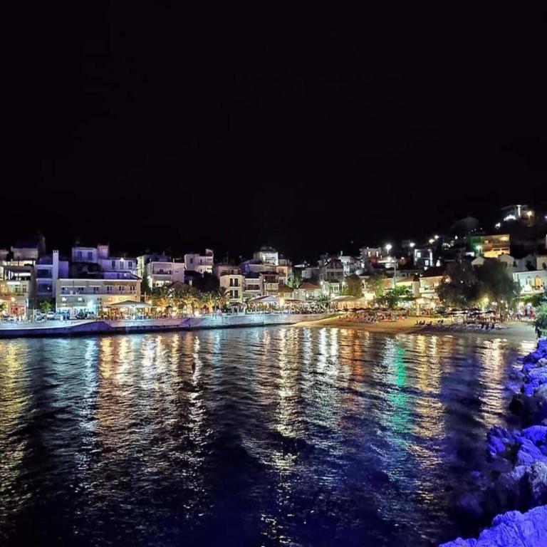 Kostas Studios photo