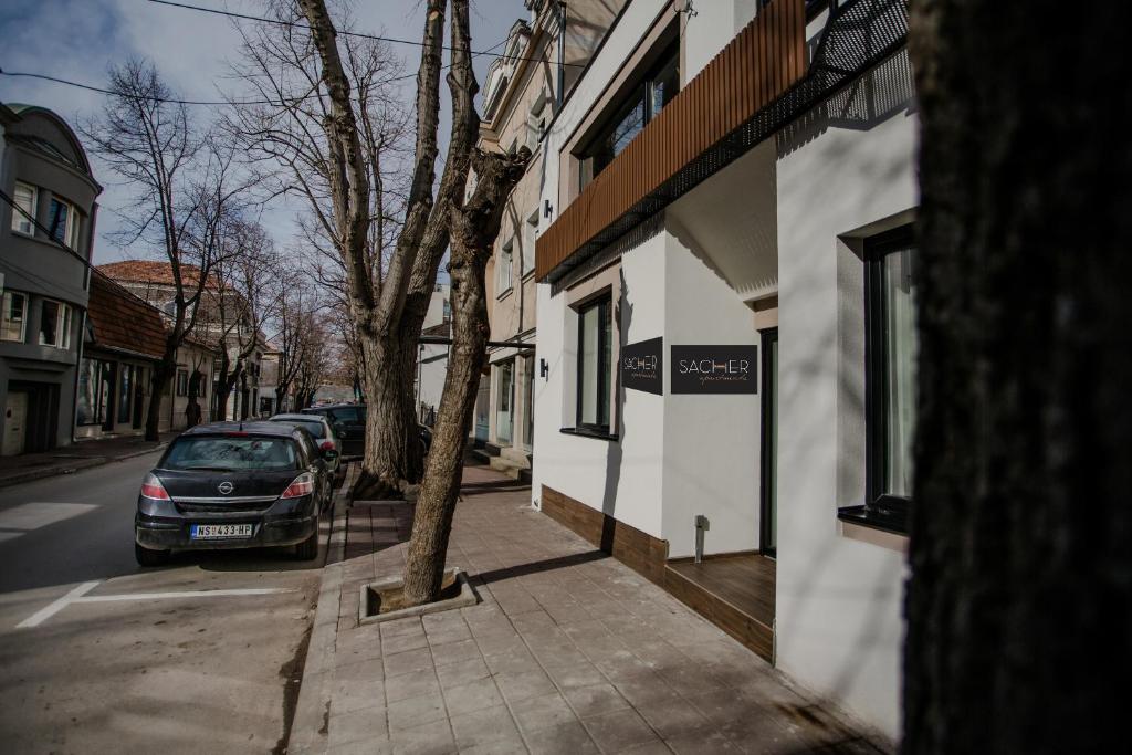 SACHER APARTMENTS photo