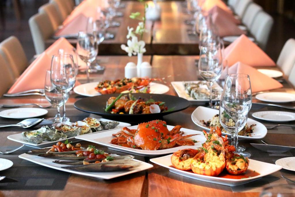 อาหารและเครื่องดื่ม