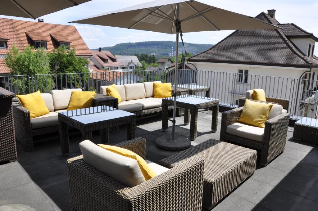 Hotel und Restaurant zum Hirschen photo