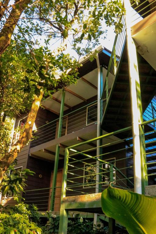 Moon Forest Apartments photo