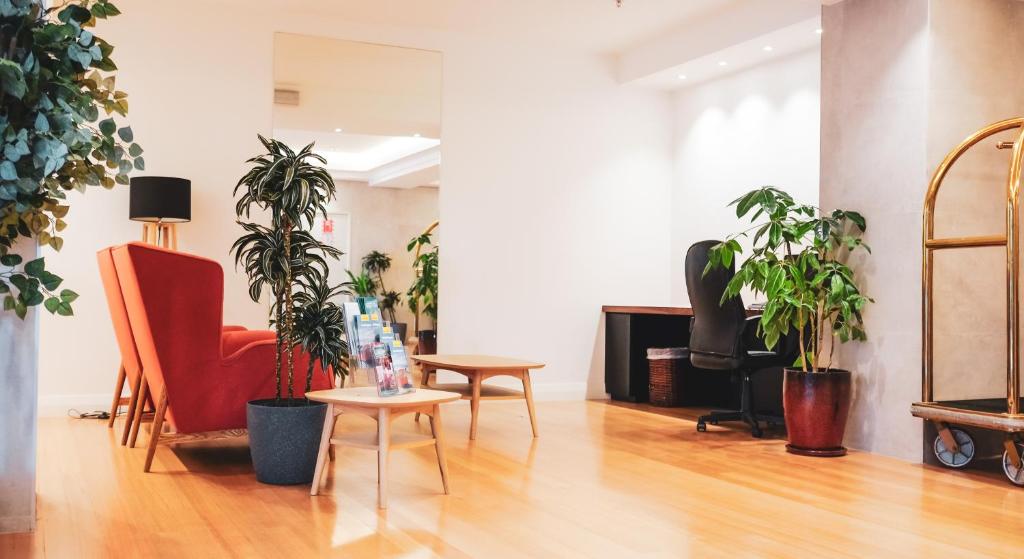 Lobby, Trinity Hotel in Wellington