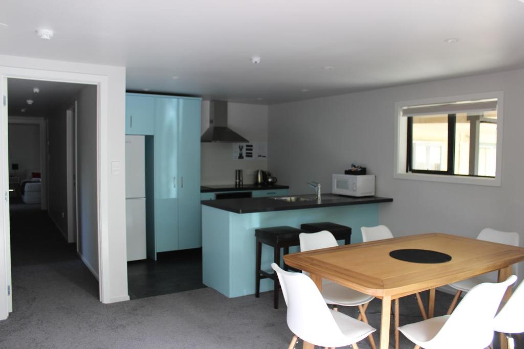 Kitchen, Scott Street Apartments in Lake Tekapo