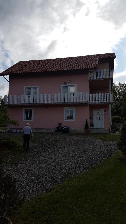 Rooms Mišo, Rakovica