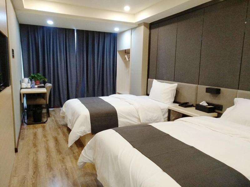Thank Inn Plus Hotel Sichuan Guang'an Yuechi County Tianlong Street photo