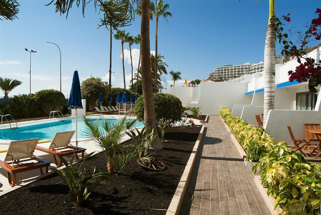 El Greco — Swimming pool in Puerto Rico, Canary Islands