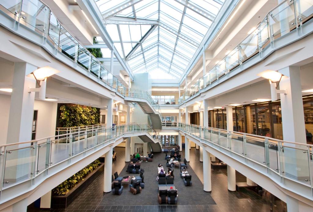 Shared lounge/TV area, Saint Mary's University Conference Services & Summer Accommodations in Halifax (NS)