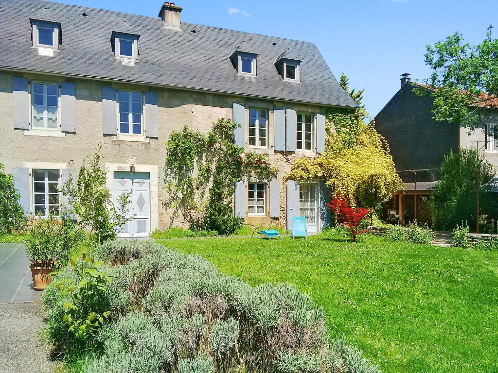 Maison de 4 chambres a La Barthe de Neste avec magnifique vue sur la montagne jardin amenage et WiFi