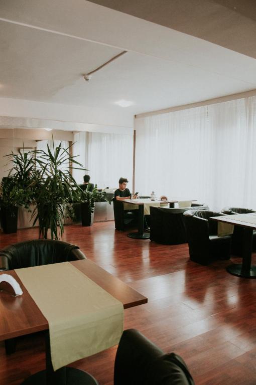 Hotel Akor photo