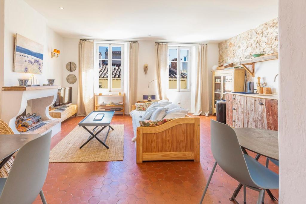 Logement atypique dans la rue Fourmillière - 4