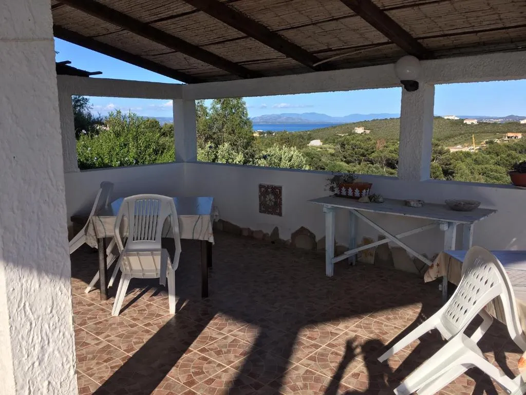 Garden Rooms, hotel in Carloforte