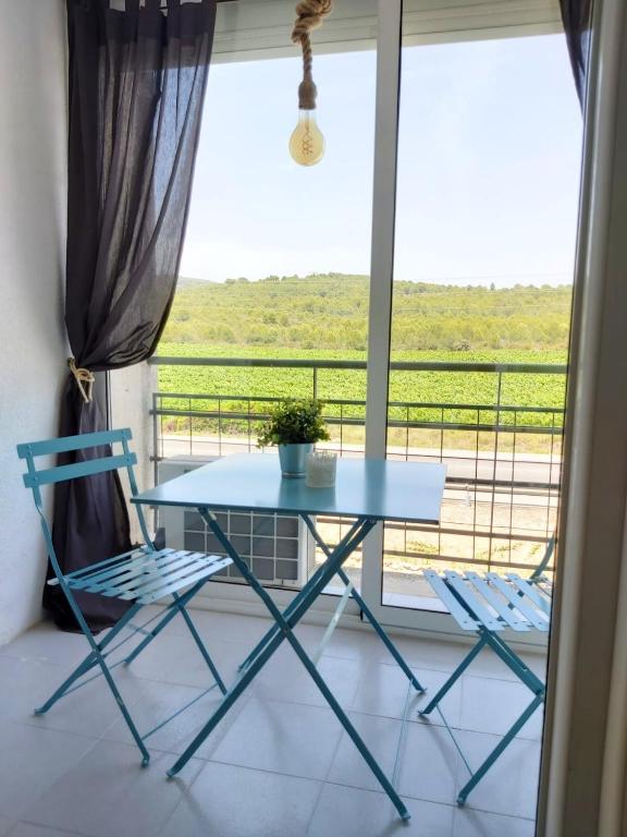 Charming apartment with mountain view in Francàs - 45m², Comarruga