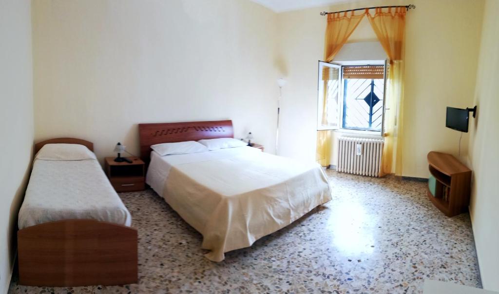 Lucia's apartaments — Hotel in Santo Spirito