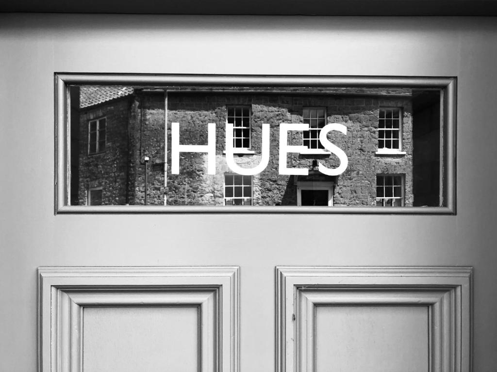 Hues - Castle Cary, Castle Cary