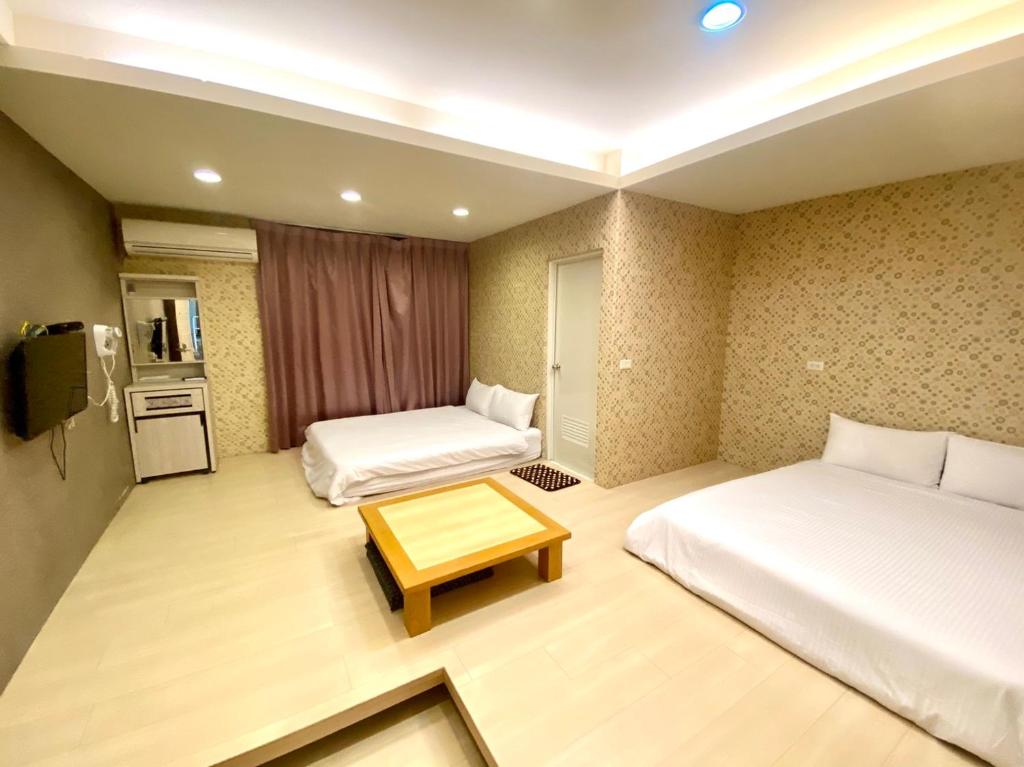 Fengjia Jocy House