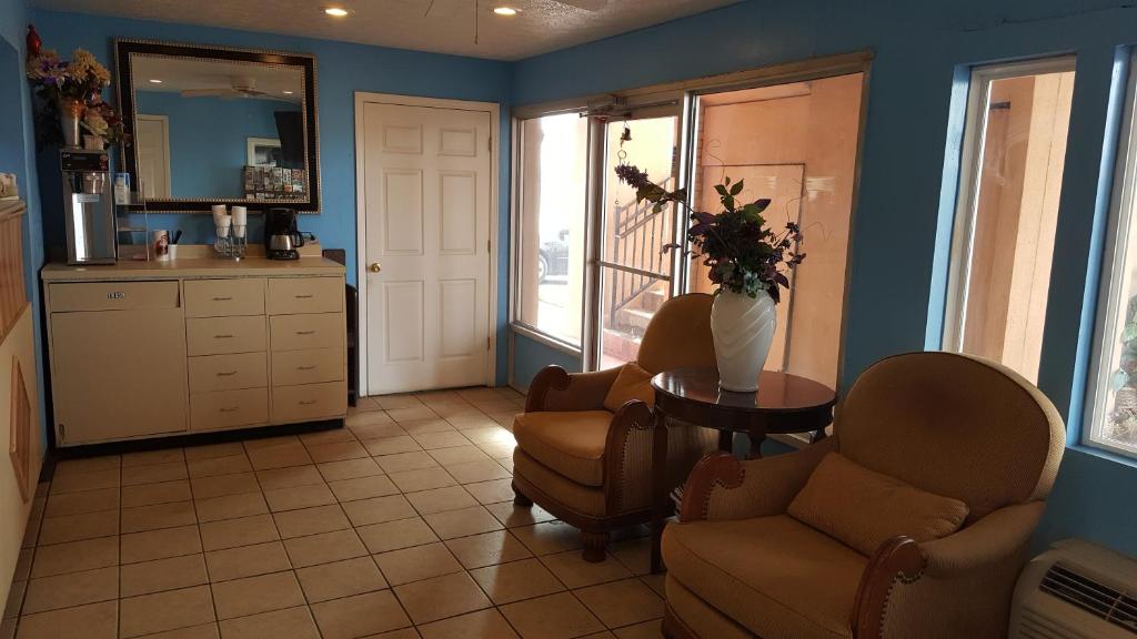 Garden Inn Shepherdsville Louisville photo