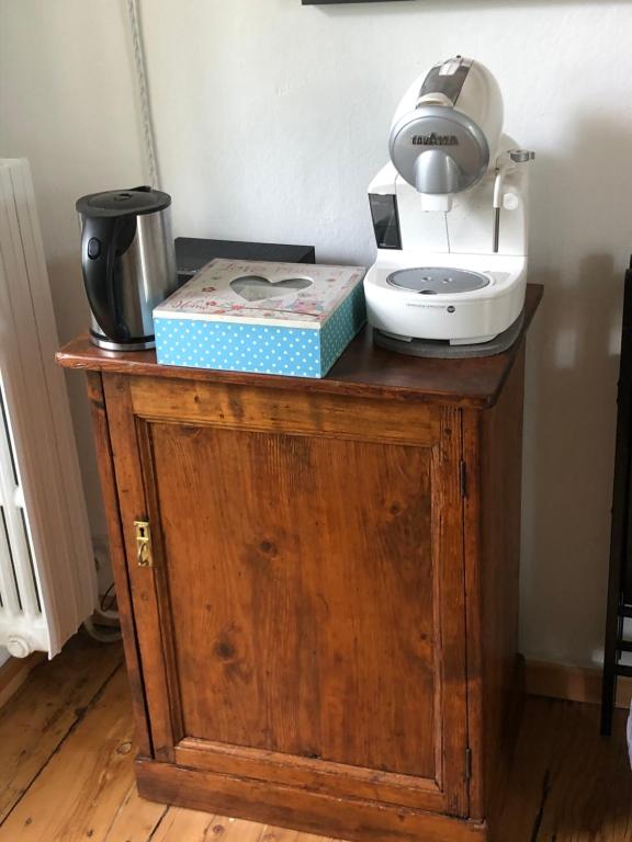 Shared lounge/TV area