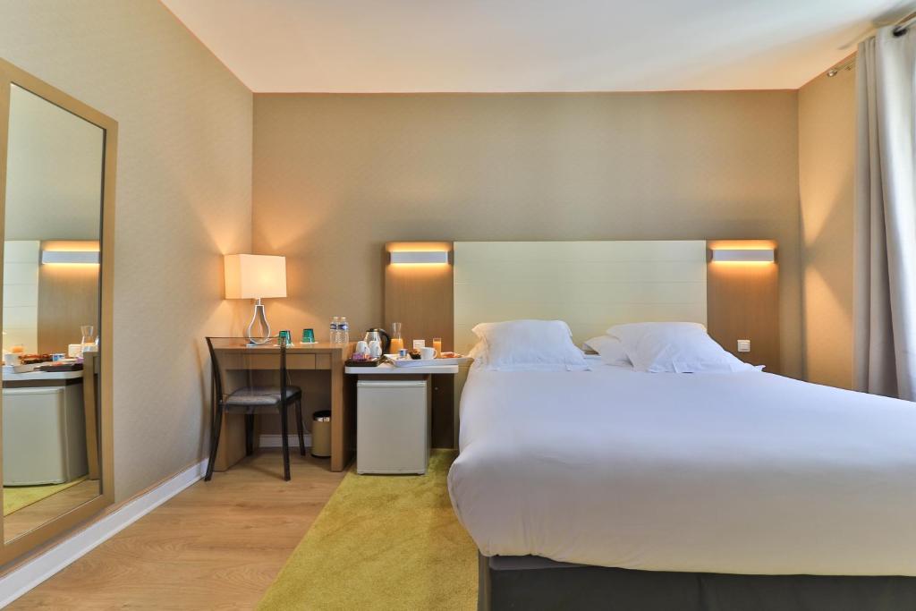 Hotel Amiraute - 3