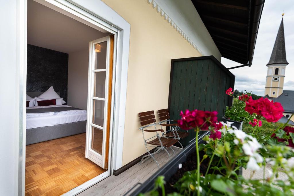 Landgasthof Hittenkirchen photo